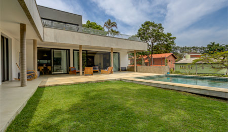 Casa à venda com 3 suítes em Alto da Boa Vista, São Paulo, SP