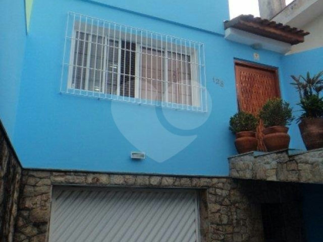 Sobrado à venda com 3 quartos, sendo 1 suíte,  em Vila Guilherme, São Paulo, SP