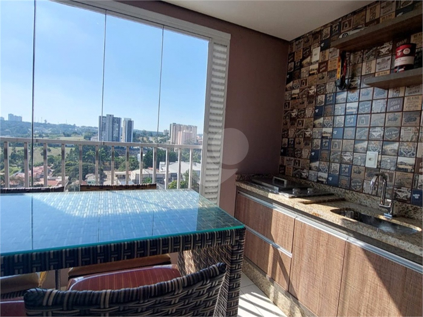 Apartamento à venda com 3 quartos, sendo 1 suíte, em Além Ponte, Sorocaba, SP