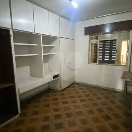 Sobrado à venda ou para alugar com 4 quartos, sendo 1 suíte,  em Campo Belo, São Paulo, SP