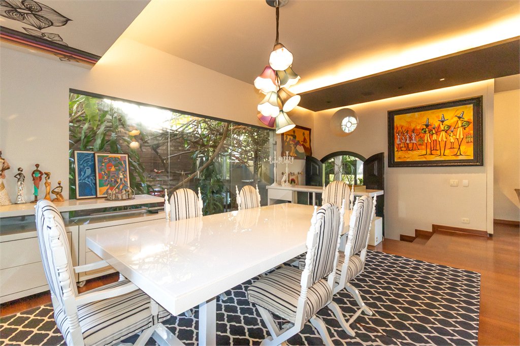 Casa à venda ou para alugar com 3 quartos, sendo 1 suíte, em Butantã, São Paulo, SP