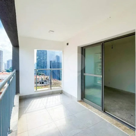 Apartamento com 1 dormitório próximo ao metrô Linha Verde.