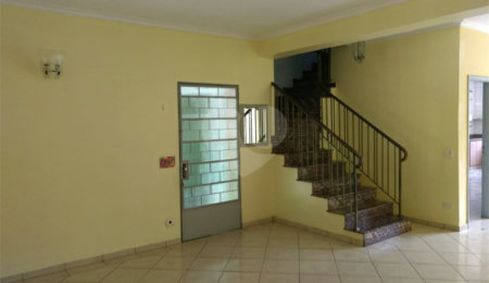 Sobrado à venda com 3 quartos, sendo 1 suíte,  em Santana, São Paulo, SP