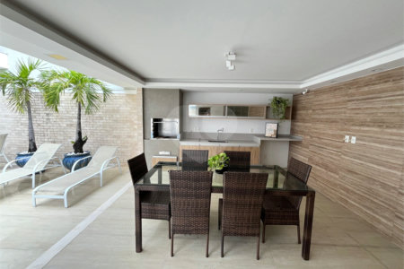 Casa à venda com 3 quartos, sendo 1 suíte, no condomínio Golden Village, Rio de Janeiro - RJ