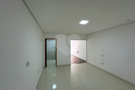 Casa de Vila para alugar com 4 suítes em Vila Romana, São Paulo, SP