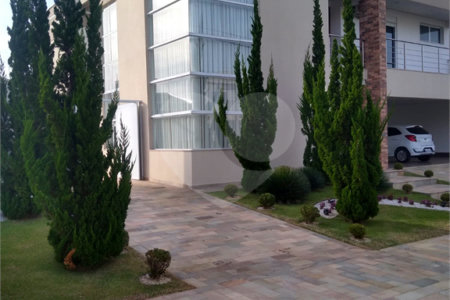 Casa à venda com 4 quartos, sendo 2 suítes,  no condomínio Damha Iii, São Carlos - SP