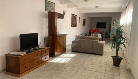Casa Térrea à venda com 3 quartos, sendo 1 suíte,  em Vila Romana, São Paulo, SP