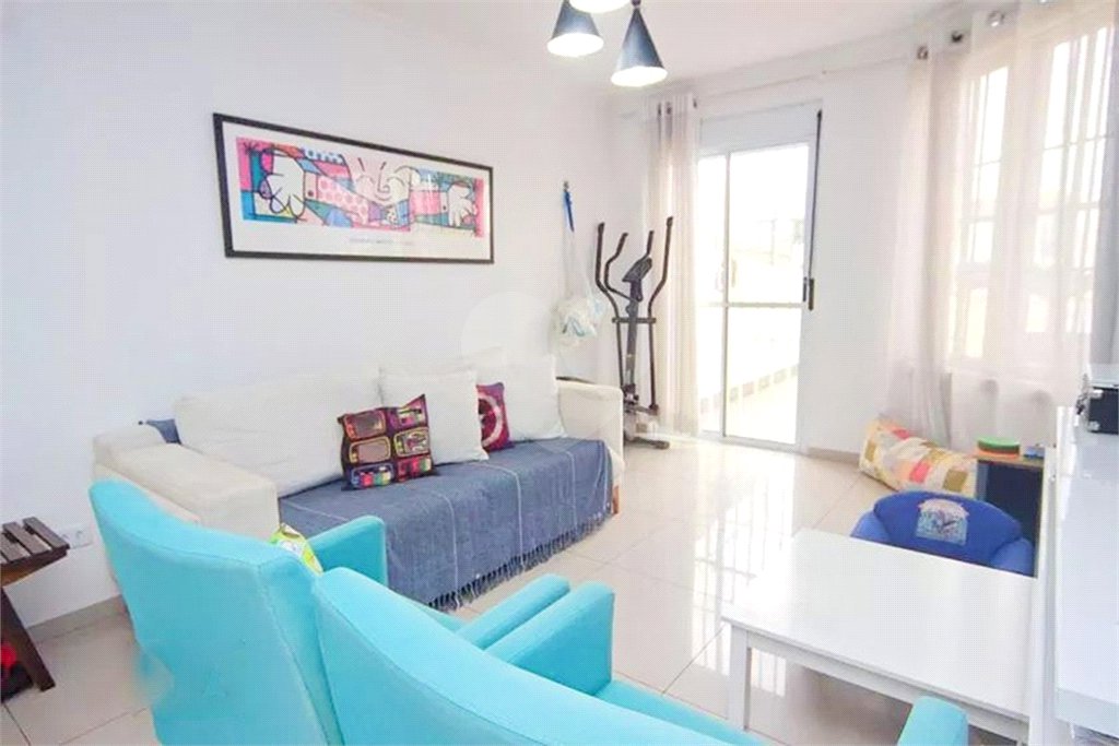 Casa à venda com 3 quartos, sendo 1 suíte,  em Jardim Monte Kemel, São Paulo, SP