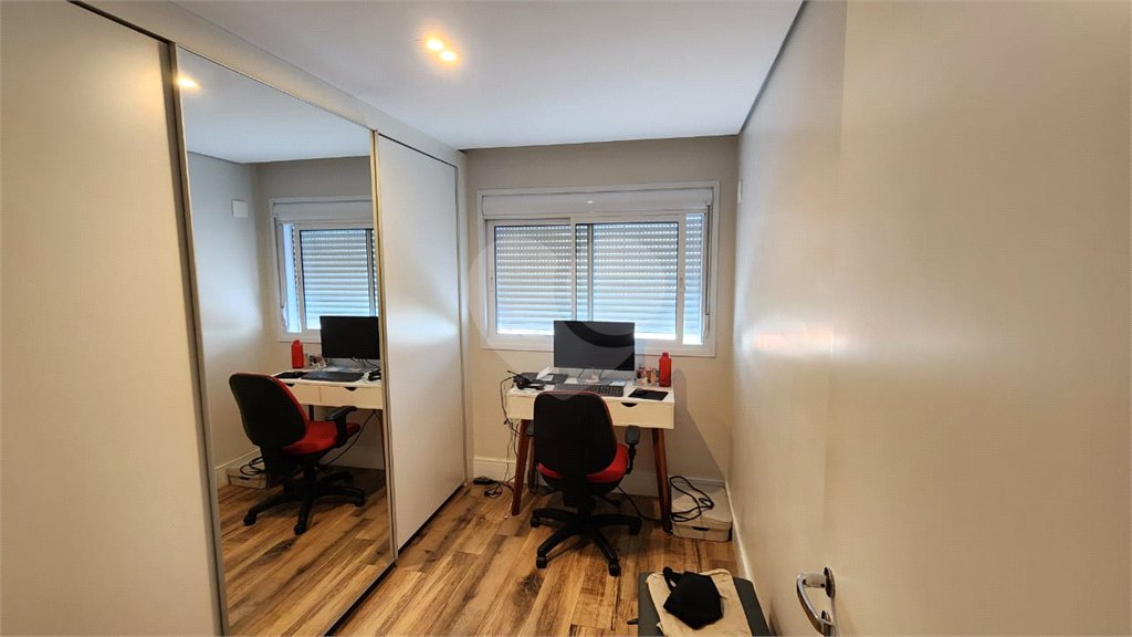 Apartamento à venda com 2 quartos, sendo 1 suíte, em Água Branca, São Paulo, SP