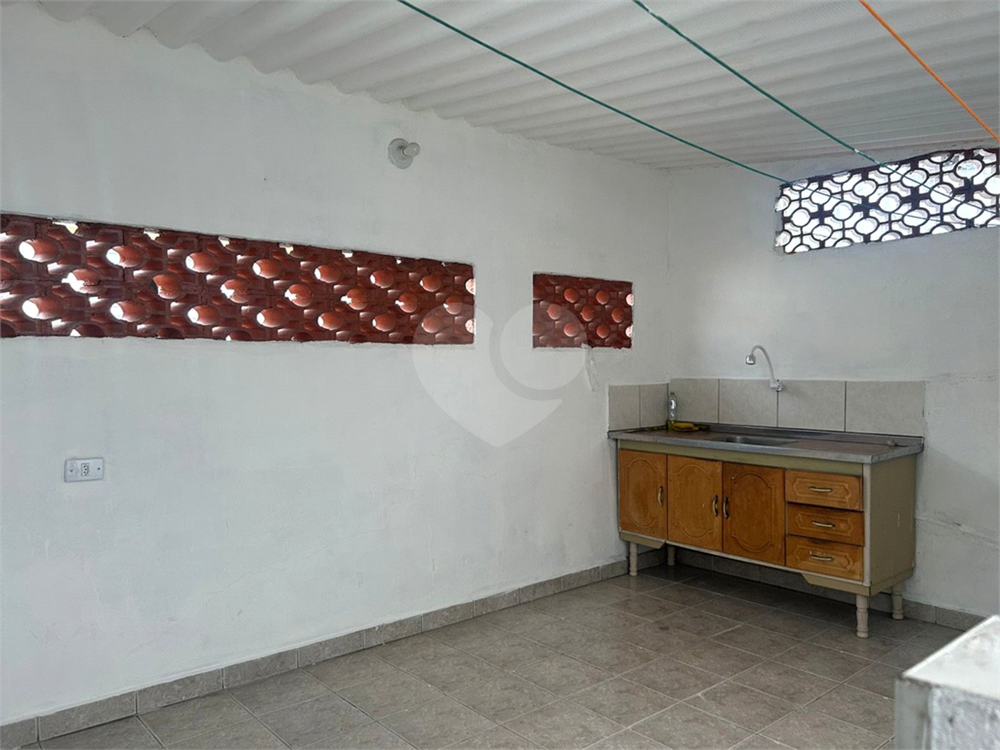 Casa à venda com 2 quartos em Vila Guilherme, São Paulo, SP
