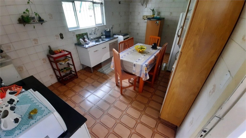Sobrado à venda com 6 quartos, sendo 2 suítes, em Santana, São Paulo, SP