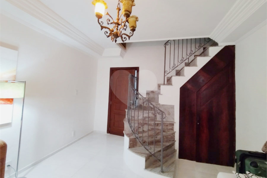 Sobrado à venda com 4 quartos em Santana, São Paulo, SP