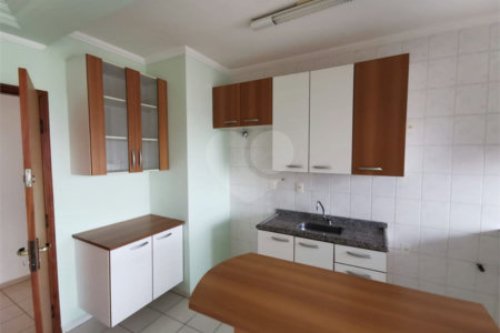 Apartamento à venda com 1 suíte no Centro, Araraquara, SP