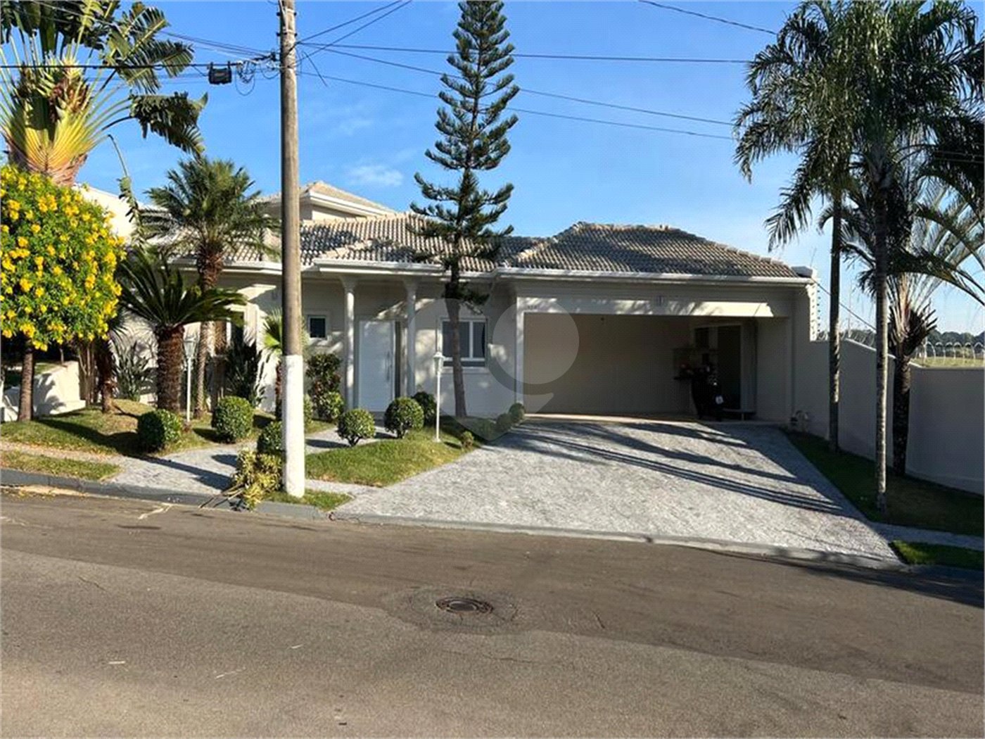 Casa à venda com 4 suítes no condomínio Jardim Residêncial da Villa Suiça, Indaiatuba - SP