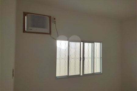 Casa Térrea à venda com 3 quartos, sendo 1 suíte, em Jardim Itamaracá, Indaiatuba, SP