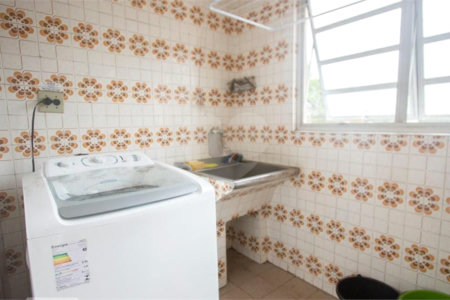 Sobrado à venda com 5 quartos em Parque Colonial, São Paulo, SP