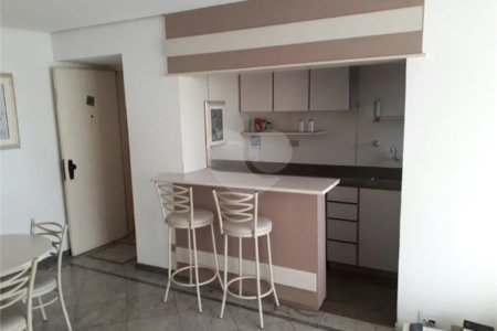 Flat à venda com 1 suíte em Santana, São Paulo, SP
