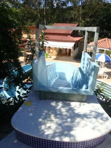 Sobrado à venda com 5 suítes em Juqueri Mirim, Mairiporã, SP