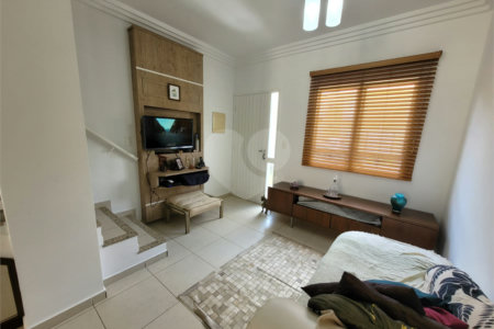 Casa à venda com 2 quartos no condomínio Caminhos da Serra 4, Jundiaí - SP