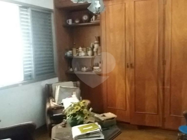 Casa Térrea à venda com 3 quartos em Bom Retiro, São Paulo, SP
