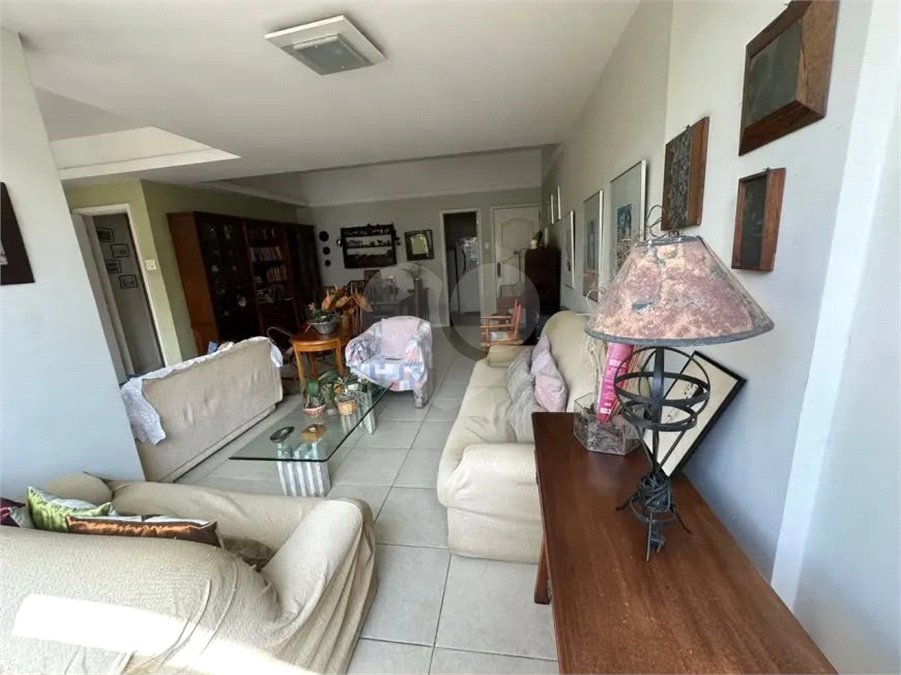 Apartamento à venda com 2 quartos em Laranjeiras, Rio de Janeiro, RJ