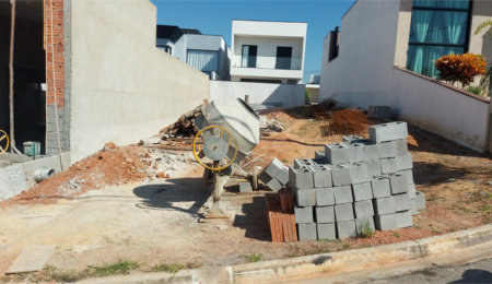 Terreno à venda no condomínio Jardim Residencial Helena Maria, Sorocaba - SP