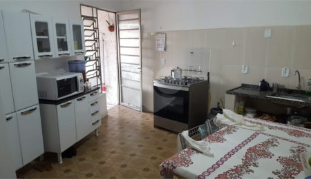 Sobrado à venda com 3 quartos em Vila Gustavo, São Paulo, SP