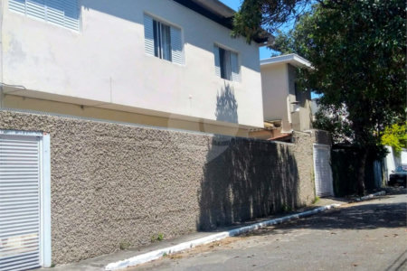 Sobrado à venda com 5 quartos, sendo 1 suíte,  em Planalto Paulista, São Paulo, SP