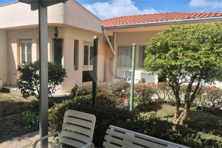 Casa à venda com 4 quartos, sendo 3 suítes,  no condomínio Chácara das Rosas, São Paulo - SP