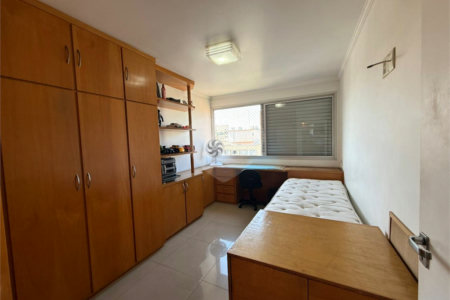 Apartamento à venda com 4 quartos, sendo 1 suíte, em Indianópolis, São Paulo, SP