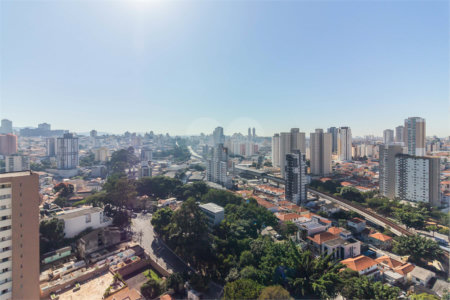Duplex à venda com 1 quarto, sendo 3 suítes, em Vila Paulicéia, São Paulo, SP