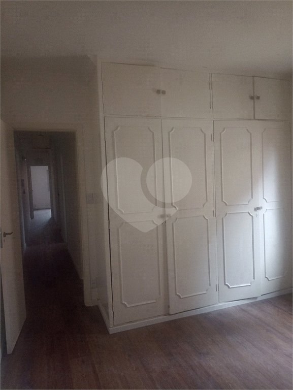 Casa de Vila à venda com 4 quartos, sendo 1 suíte, em Vila Olímpia, São Paulo, SP