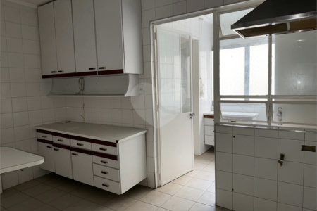 Apartamento à venda ou para alugar com 3 quartos, sendo 1 suíte,  em Jardim Paulista, São Paulo, SP