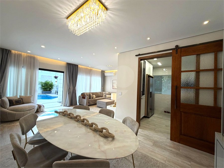Casa à venda com 3 suítes no condomínio Palm Hill North, São Paulo - SP
