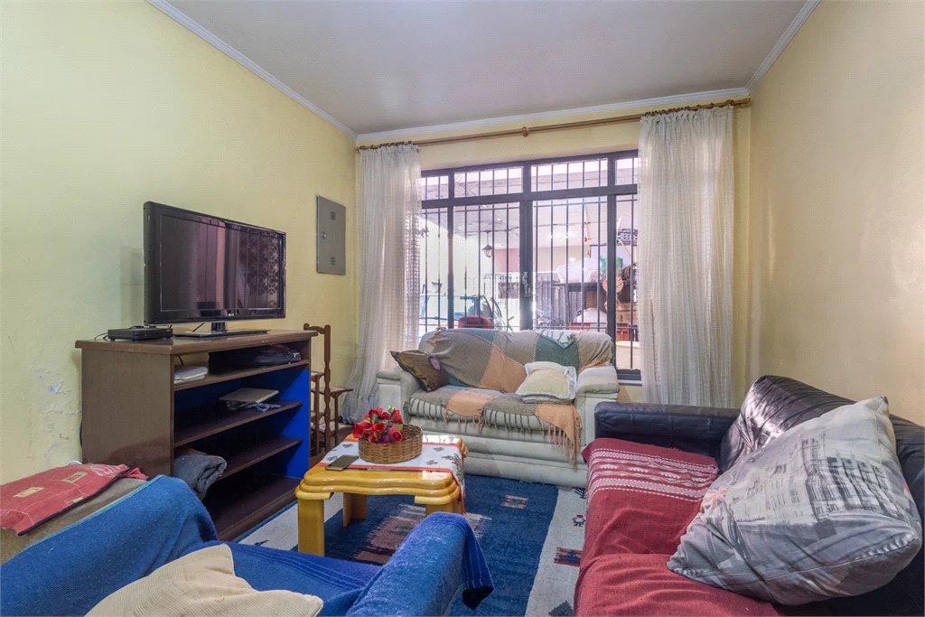 Sobrado à venda com 3 quartos em Vila Sônia, São Paulo, SP
