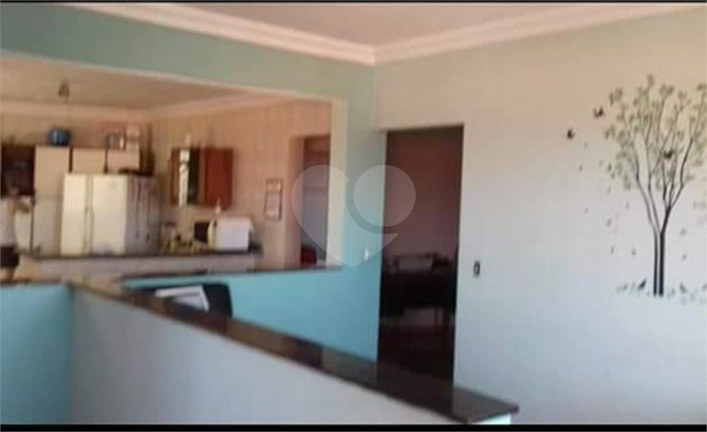Casa à venda com 3 quartos em Jardim Santa Emilia, Guarulhos, SP
