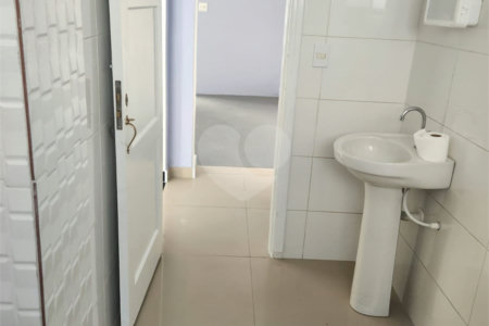 Casa para alugar com 5 quartos, sendo 1 suíte, em Vila Ipojuca, São Paulo, SP