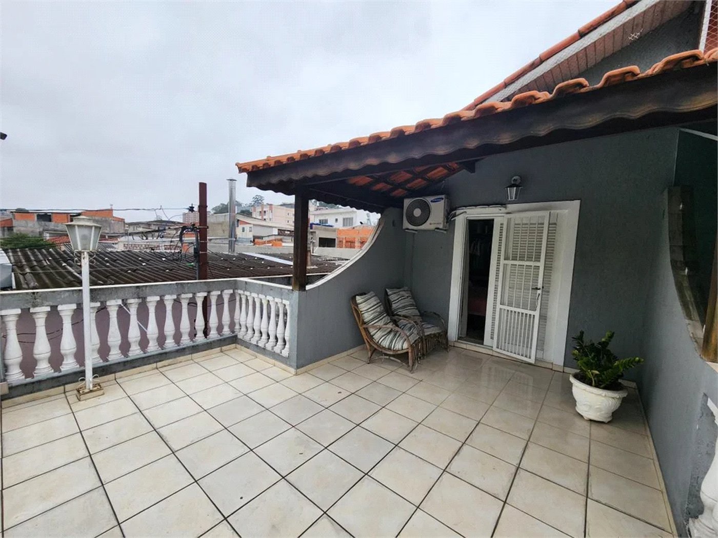 Sobrado à venda com 3 quartos, sendo 1 suíte,  em Jardim Ana Maria, São Paulo, SP