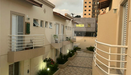 Casa à venda com 3 quartos, sendo 1 suíte,  no condomínio Residencial Villa Felicitá Ii, São Paulo - SP
