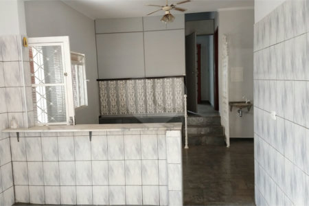 Sobrado à venda com 4 quartos, sendo 2 suítes,  em Jardim Regina, Indaiatuba, SP