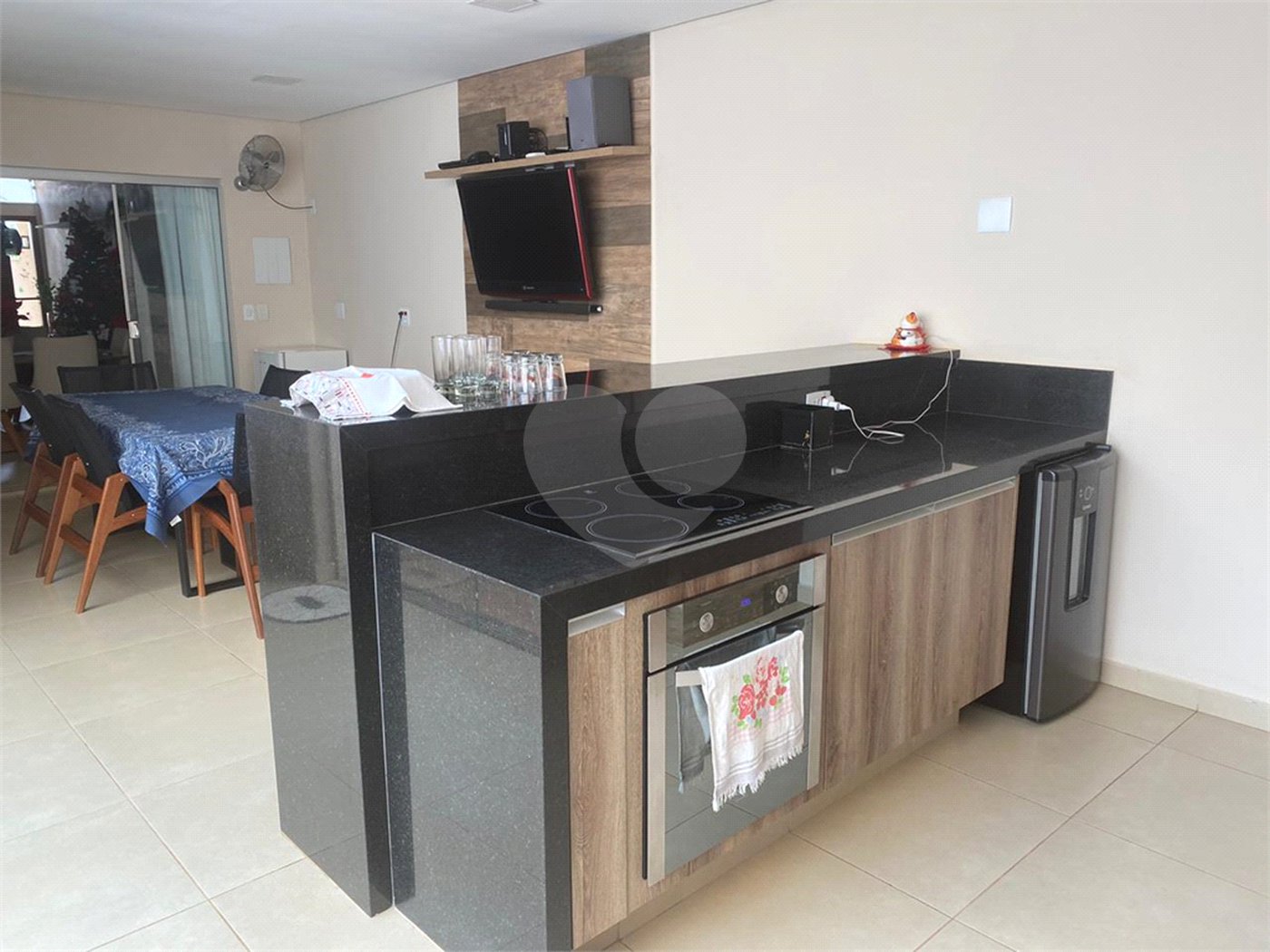 Casa à venda com 3 quartos, sendo 1 suíte, no condomínio Residencial Nova Aliança, Ribeirão Preto - SP
