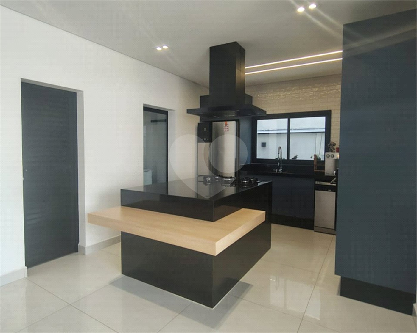 Casa à venda com 4 suítes no condomínio Residencial Cyrela Landscape Esplanada, Votorantim - SP