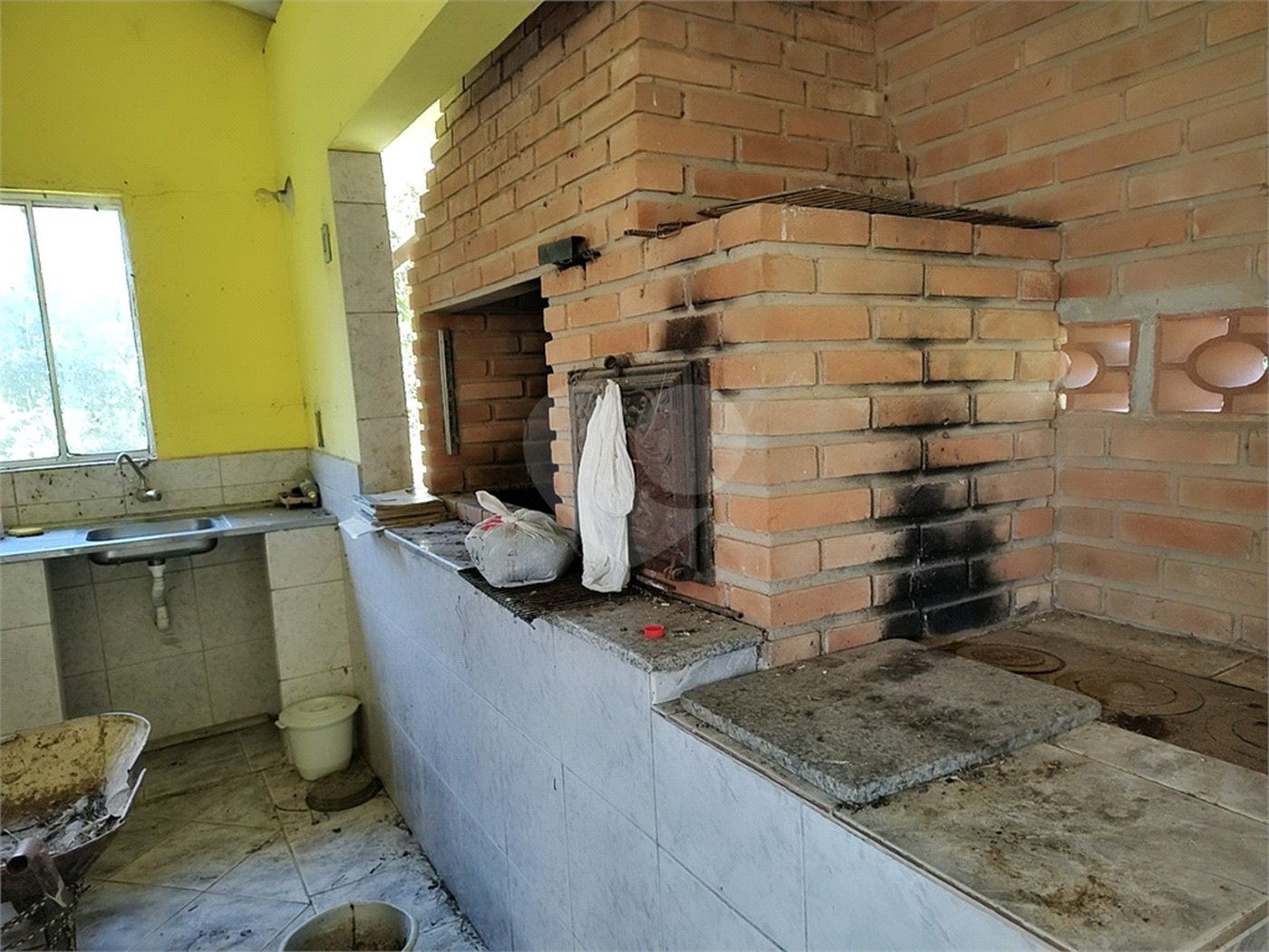 Sítio à venda com 3 quartos, sendo 1 suíte,  em Da Barra, Salto de Pirapora, SP