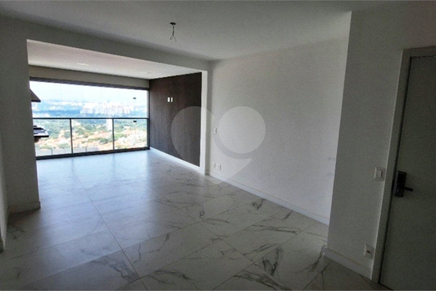 Apartamento à venda com 3 suítes em Vila Madalena, São Paulo, SP