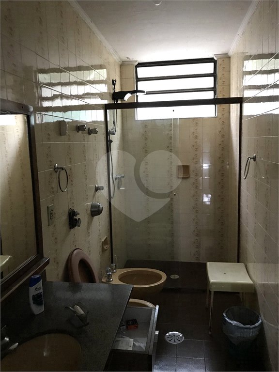 Sobrado à venda com 4 quartos, sendo 2 suítes,  em Vila Mariana, São Paulo, SP