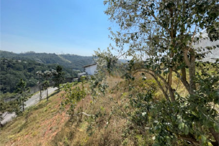 Terreno à venda no condomínio Arujá Hills Iii, Arujá - SP