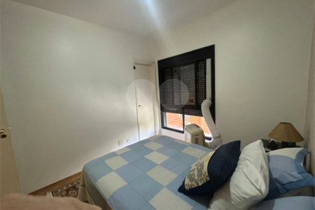 Apartamento à venda com 4 quartos, sendo 2 suítes, em Pinheiros, São Paulo, SP