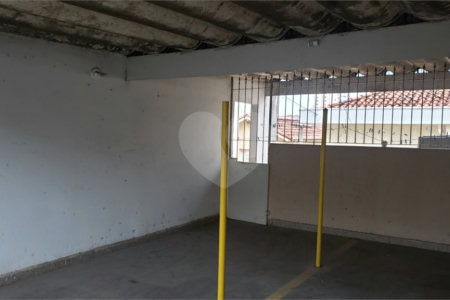 Sobrado à venda com 3 quartos, sendo 1 suíte,  em Jardim Prudência, São Paulo, SP