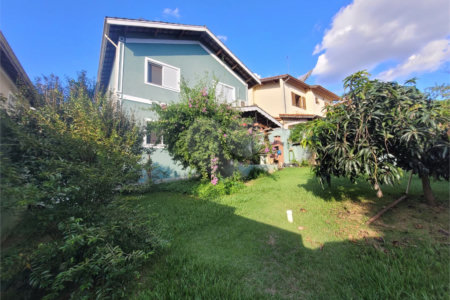 Casa à venda com 3 quartos, sendo 1 suíte, em Itapetinga, Atibaia, SP