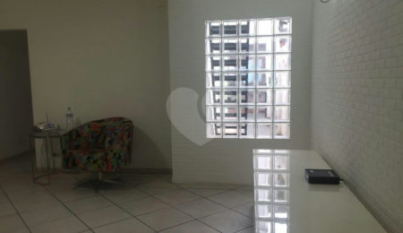 Casa à venda com 3 quartos, sendo 1 suíte,  em Santana, São Paulo, SP